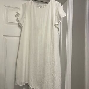 Elegant White Ruffle Sleeve Dress
